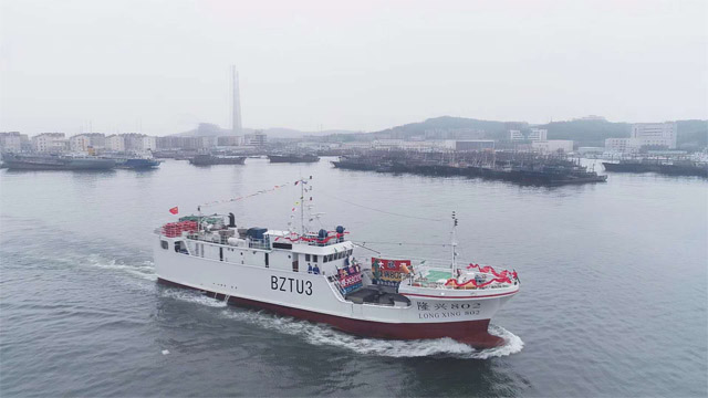 我國自主建造的首批兩艘大洋性玻璃鋼超低溫金槍魚延繩釣船隆興801和隆興802順利啟航，對于我國的玻璃鋼漁船產(chǎn)業(yè)化進程具有里程碑式的重要而深遠(yuǎn)的意義。廣東博皓提供玻璃鋼船艇選材解決方案。