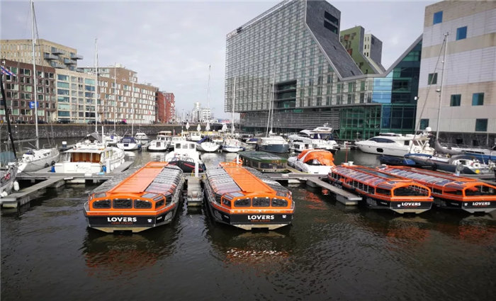 中國漁船玻璃鋼化是必然發(fā)展趨勢！