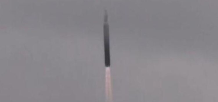 碳纖維復合材料的技術壁壘難道真的難以逾越嗎？俄羅斯軍工在碳纖維材料應用方面的成功突破在更深層次上說明了，碳纖維技術壁壘重重，但并非無法逾越